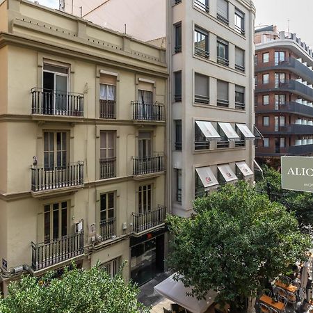 Pension Alicante By Moontels Valencia Exterior photo