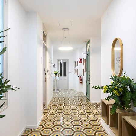 Pension Alicante By Moontels Valencia Exterior photo