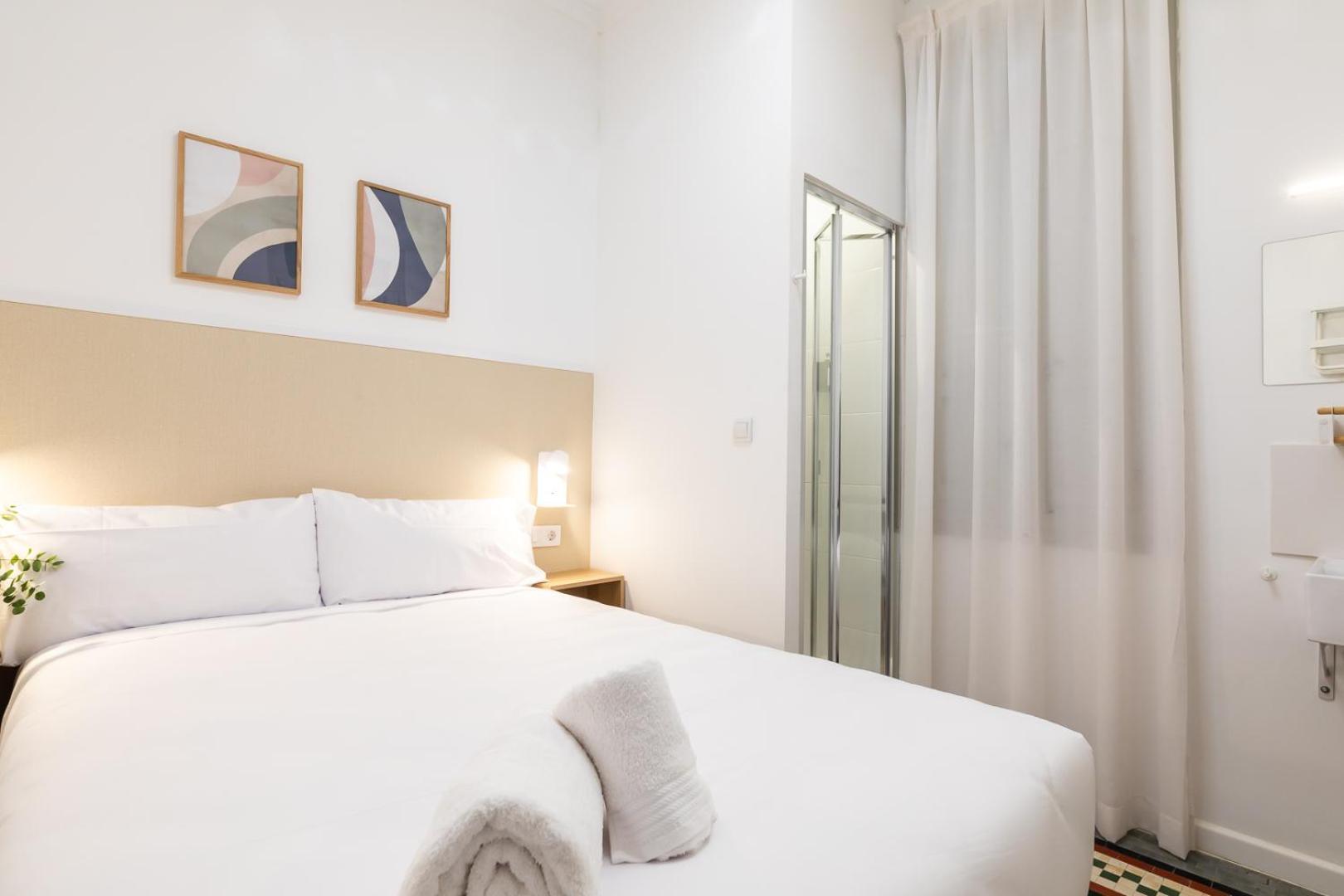 Pension Alicante By Moontels Valencia Exterior photo