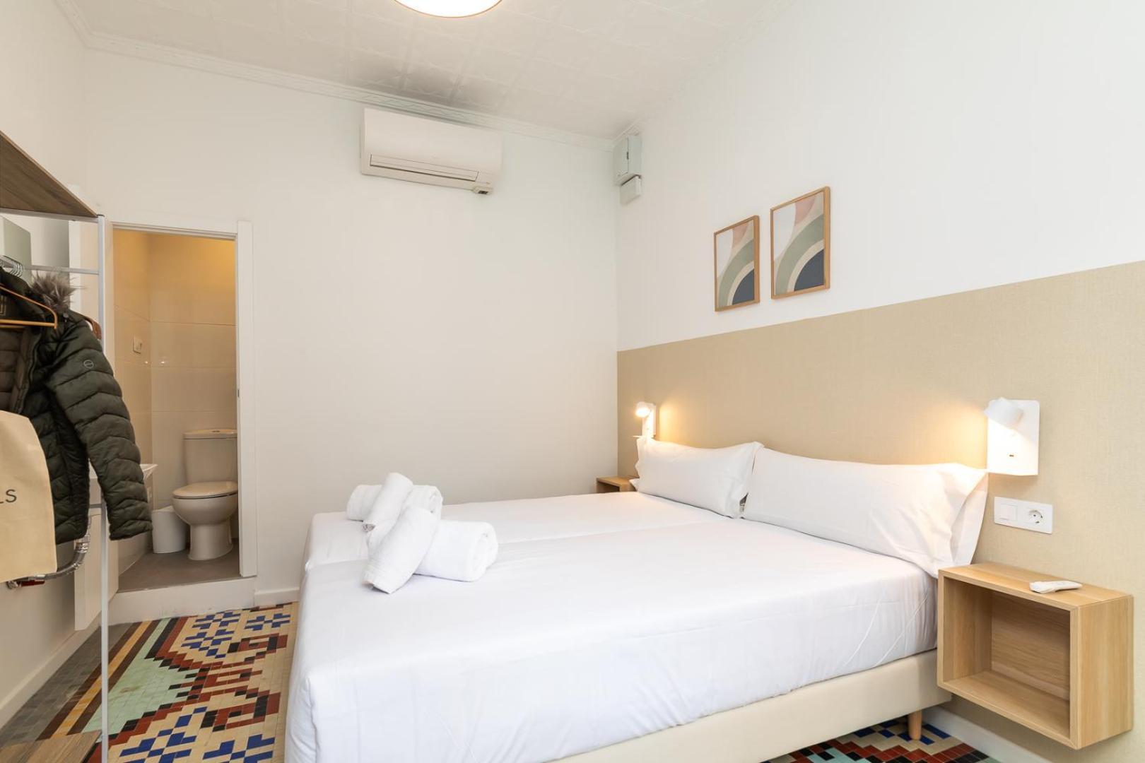 Pension Alicante By Moontels Valencia Exterior photo