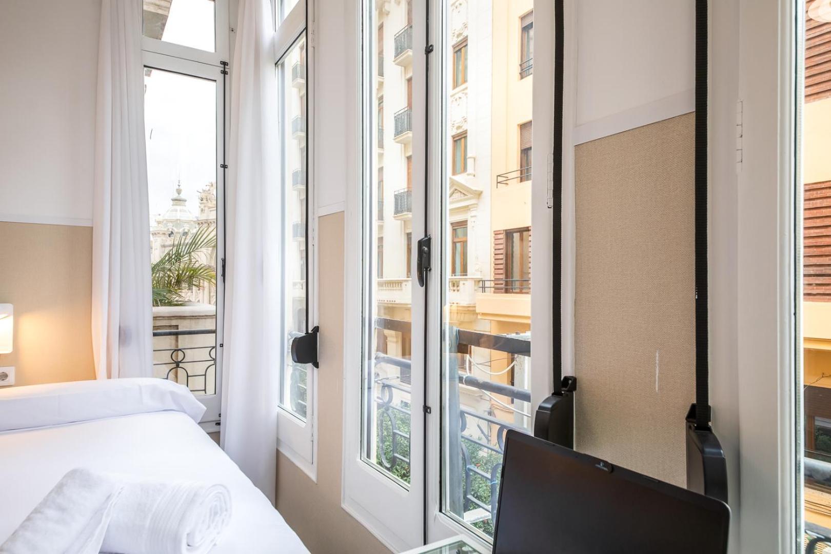 Pension Alicante By Moontels Valencia Exterior photo